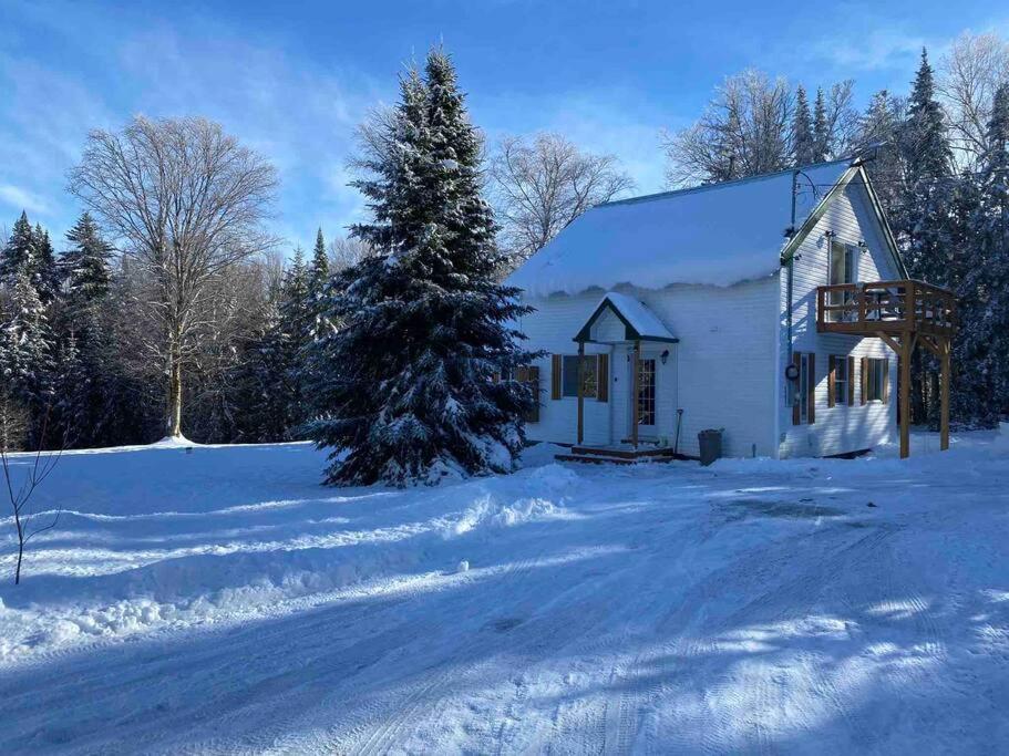 Le Jazz- Chalet Rustique/Chic Avec Spa Notre-Dame-Des-Bois Eksteriør bilde