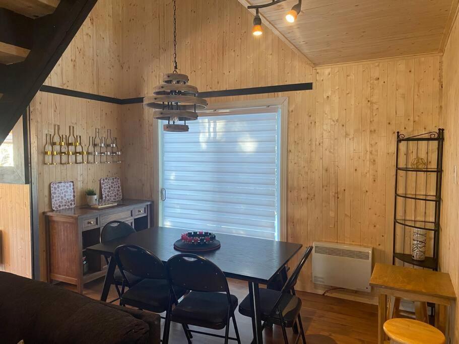 Le Jazz- Chalet Rustique/Chic Avec Spa Notre-Dame-Des-Bois Eksteriør bilde